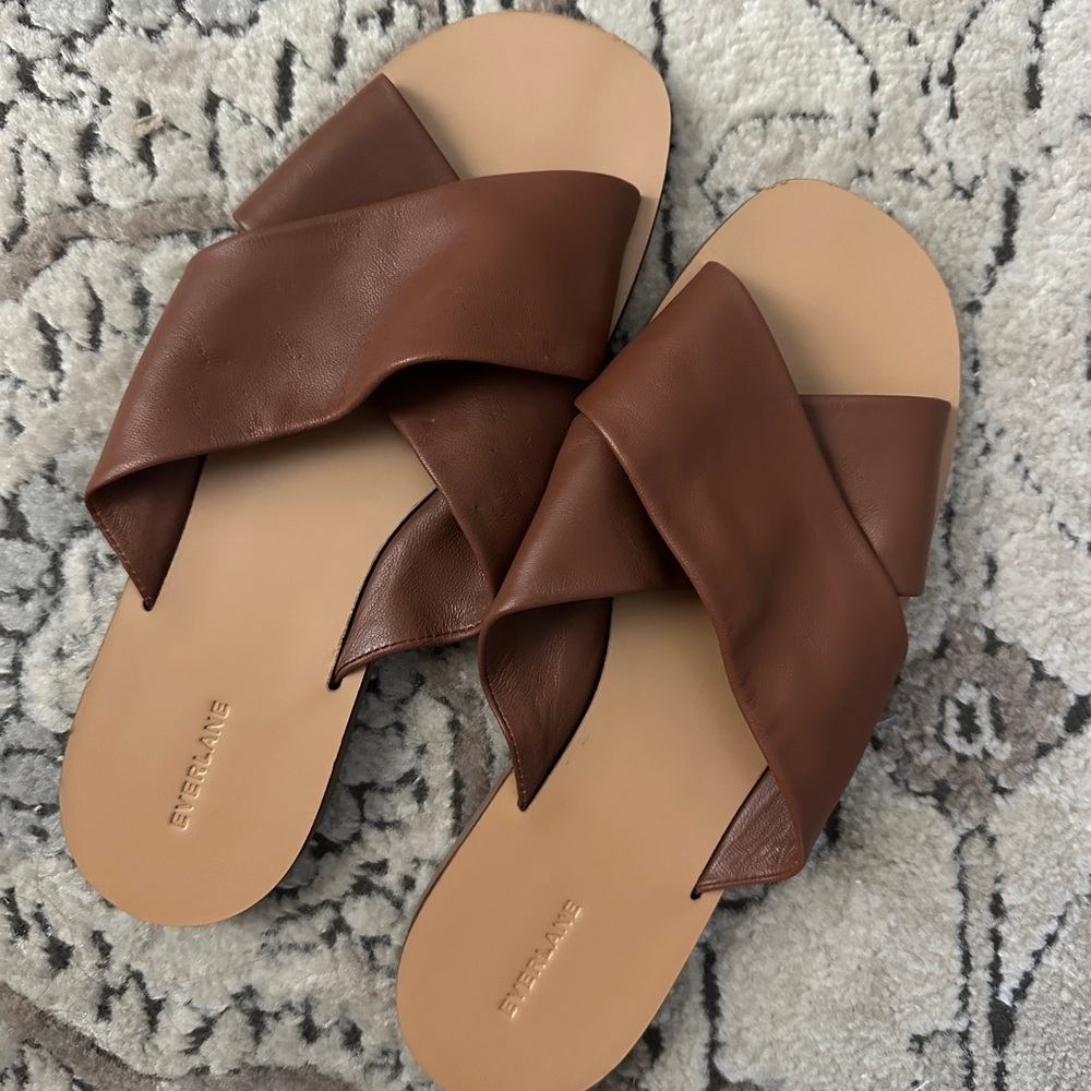Everlane THE DAY CROSSOVER SANDAL